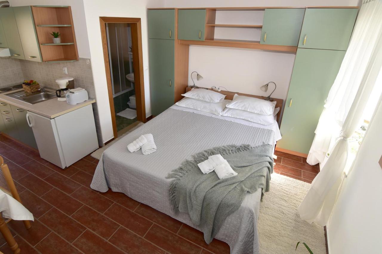 Old Town Studio Apartments Makarska Kültér fotó