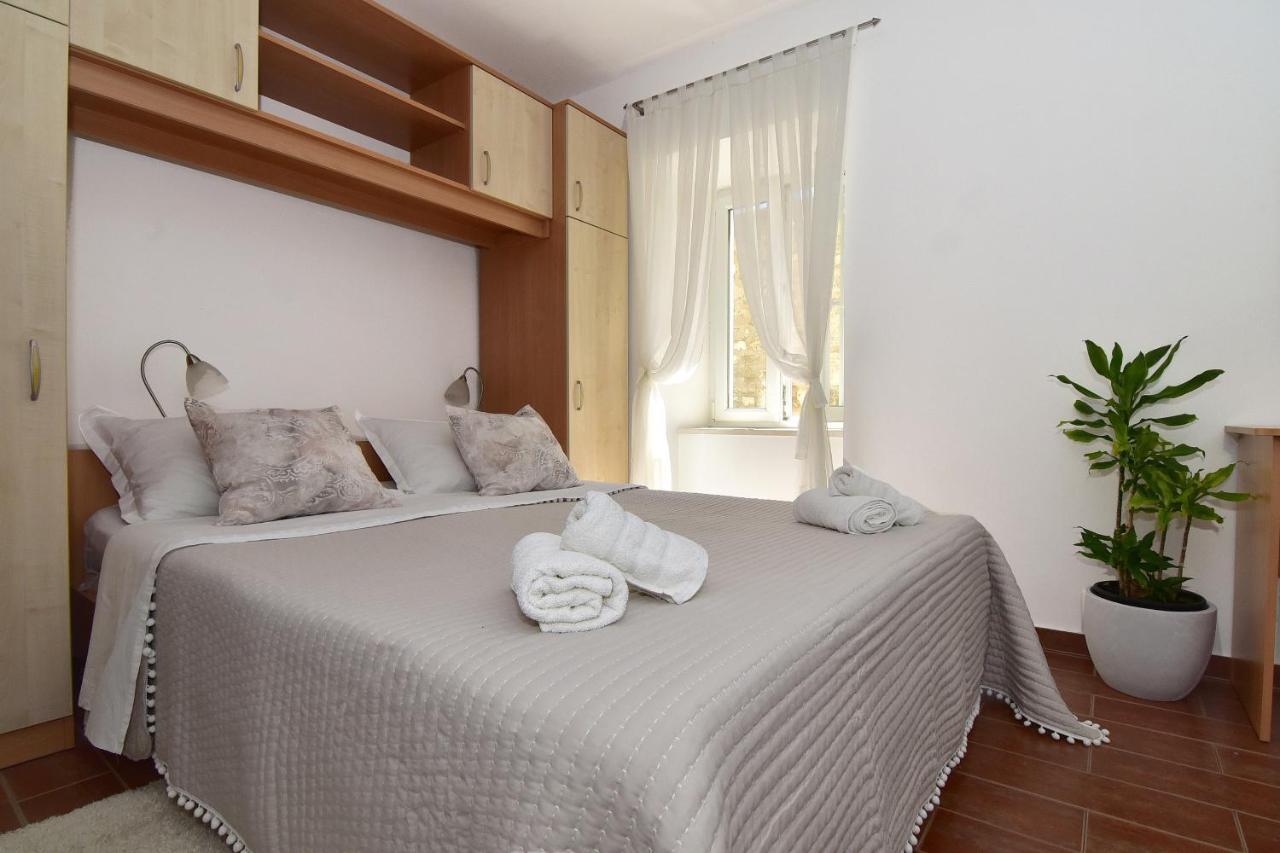 Old Town Studio Apartments Makarska Kültér fotó